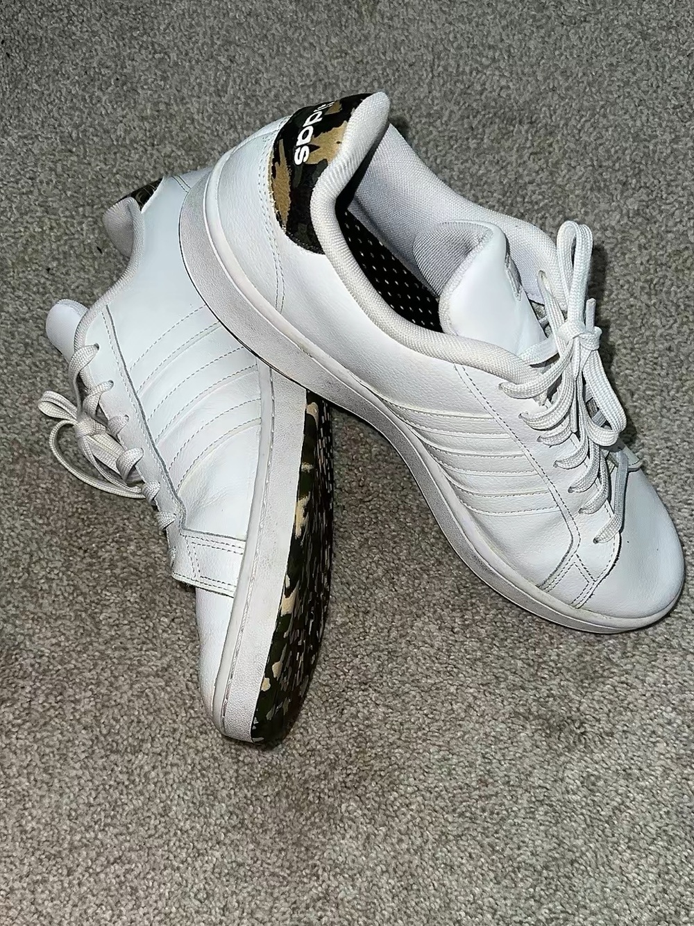 adidas White Low-Top Sneakers with Camouflage Heel and Outsole